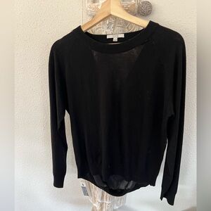Chic Black Sweater in 100% Merino wool NWOT